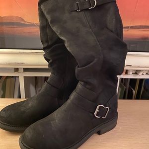 Women’s tall black riding buckle slouch boots NWOB